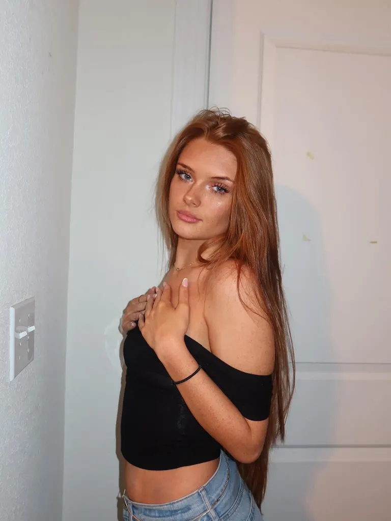 Lifestyle · Backless Top Pose, example 7 of 7