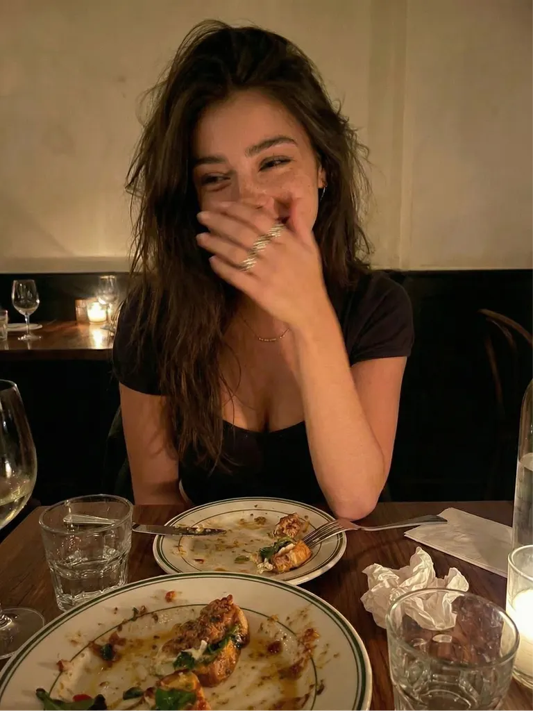 Lifestyle · Intimate Dinner Date, example 5 of 5