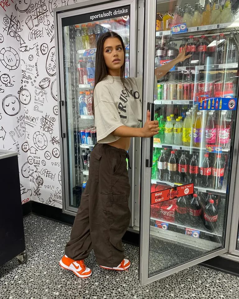 Lifestyle · Bodega drink run, example 2 of 2