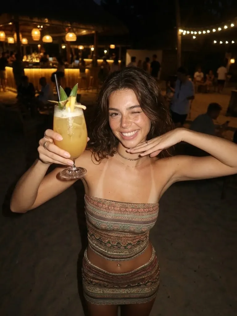 Nightlife · Beach Club Cocktail Night, example 2 of 4