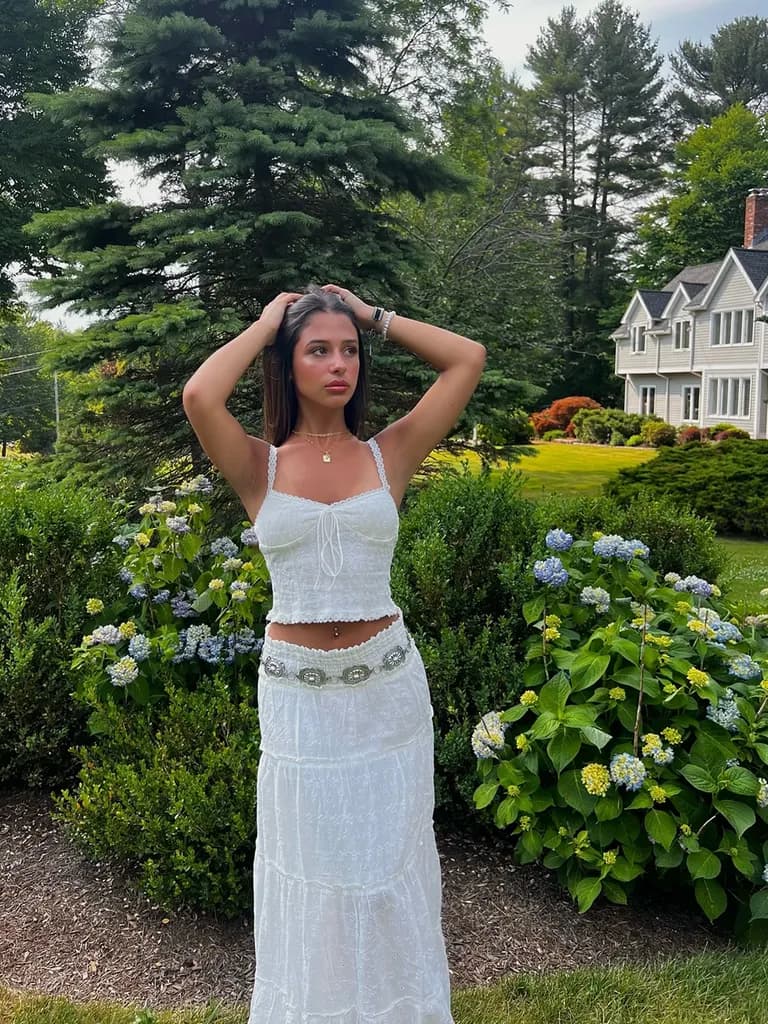 Girl next door · Hydrangea Garden Style, example 5 of 5
