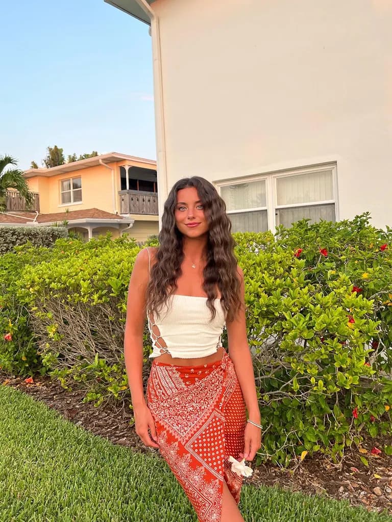 Lifestyle · Backyard Summer Vibes, example 3 of 5