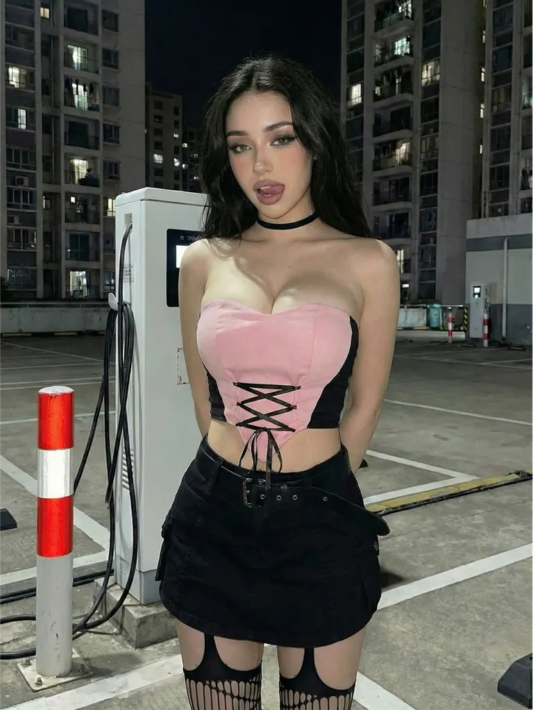 E-girl · Night Garage Fit, example 3 of 5