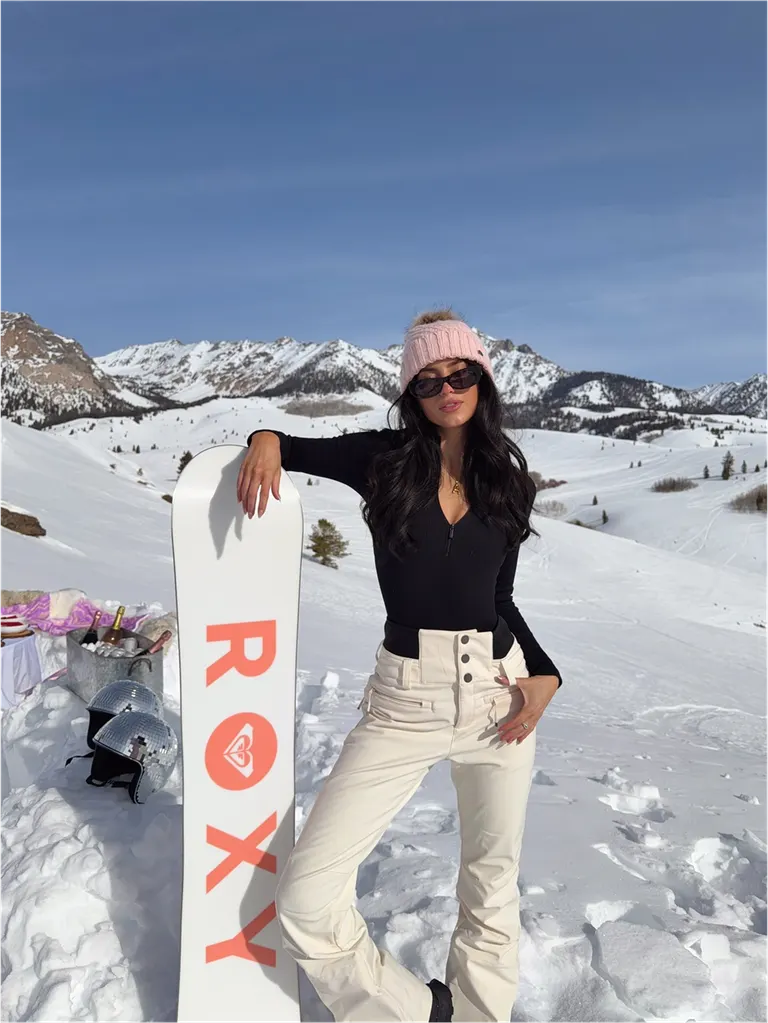 Seasonal · Winter Ski Day, example 2 of 5