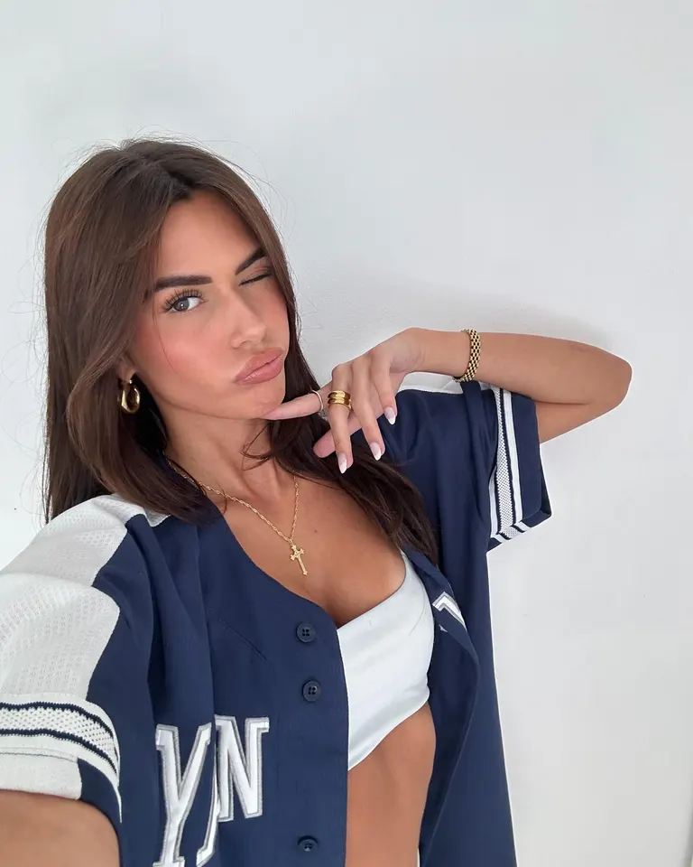 Selfies · Jersey Fit Selfie, example 3 of 3