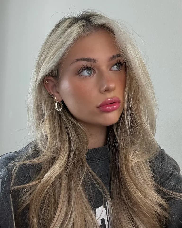 Selfies · Fresh Glam Selfie, example 2 of 2
